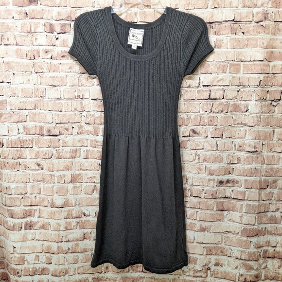 Pink Rose Sweater Dress Size Small - Picture 1 of 10